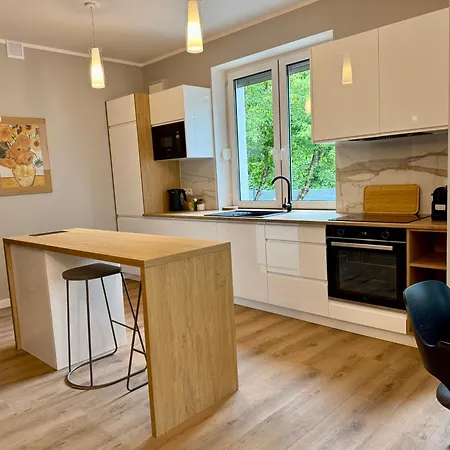 Nowoczesny Dom Z Ogrodem W Warszawie 'nowy Obiekt' 바르샤바