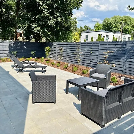 Nowoczesny Dom Z Ogrodem W Warszawie 'nowy Obiekt' 빌라