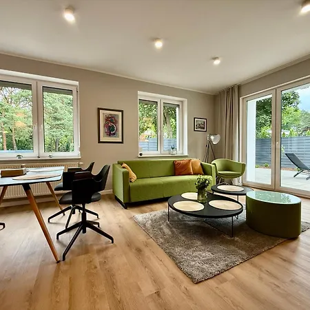 Nowoczesny Dom Z Ogrodem W Warszawie 'nowy Obiekt'