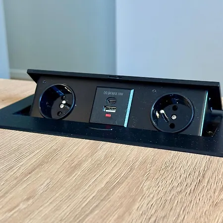 Nowoczesny Dom Z Ogrodem W Warszawie 'nowy Obiekt' Vila Varšava